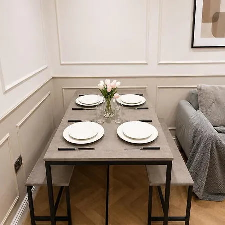 1 Bedroom Luxury Serviced With Parking Apartment